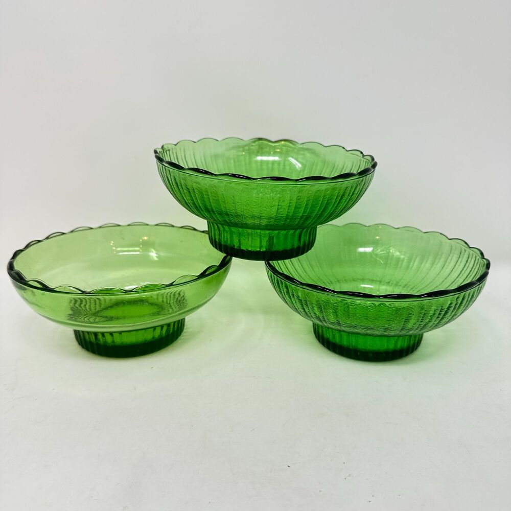 Vintage EO Brody Green Glass Pedestal Bowls Set of 3 M2000 Ribbed Smooth Mix
